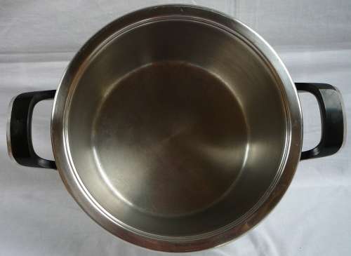 A Selection of 3 AMC 24 cm Stainless Steel Pots