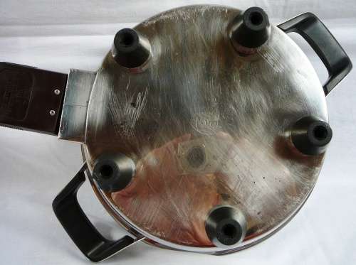 A Selection of 3 AMC 24 cm Stainless Steel Pots