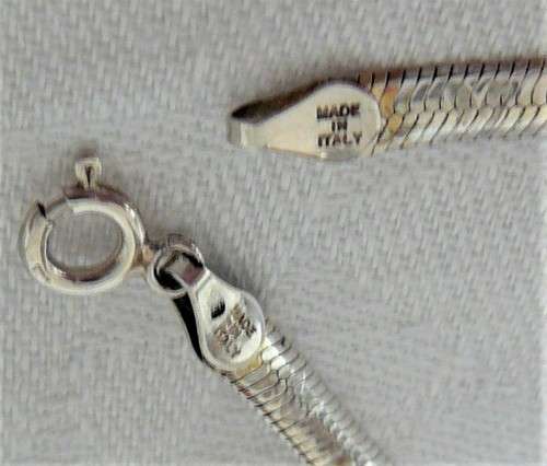 A Fine Link Sterling Silver Bracelet - Made in Italy