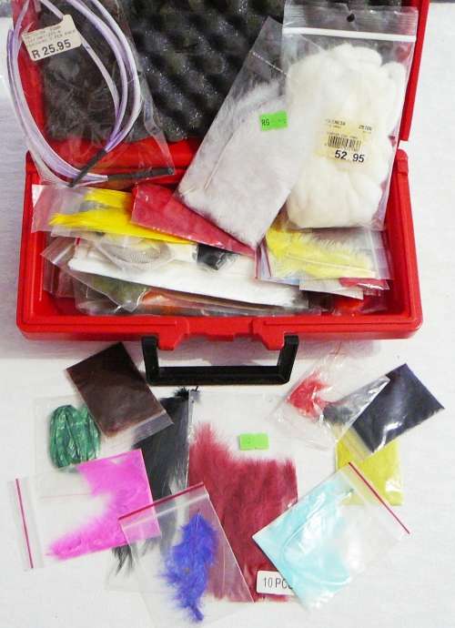 WOW Everything for the Fly Fisherman Who Want Ties His Own Flys - Tools, Feathers, Hooks, Books, Net
