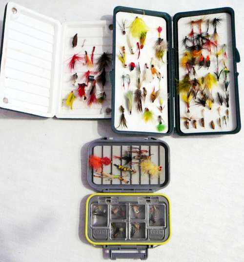 WOW Everything for the Fly Fisherman Who Want Ties His Own Flys - Tools, Feathers, Hooks, Books, Net