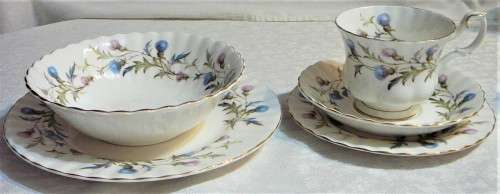 A 32 Piece Royal Albert Set - 'Brigadoon'