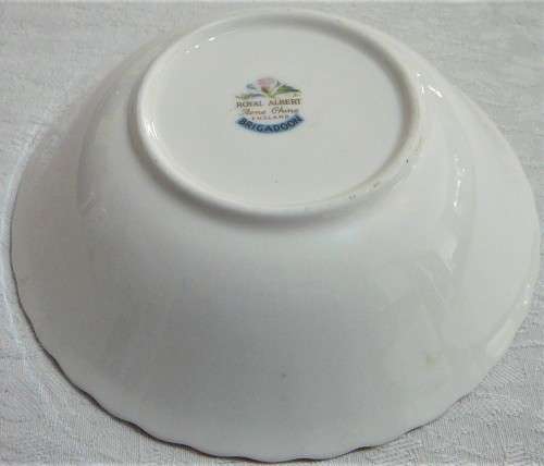 A Single Royal Albert Cereal Bowl - 'Brigadoon'