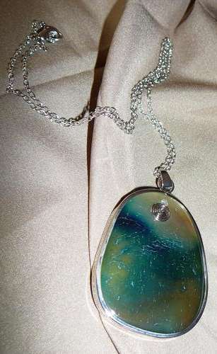 Beautiful Pendant and Chain