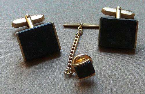 Black Stone and Gold Coloured Cuff links and Matching Tie Pin