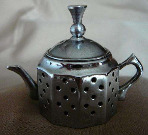 Tea Pot Tea Strainer with Chain