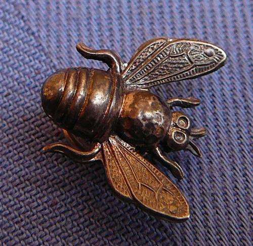 Silver Bee Lapel Pin