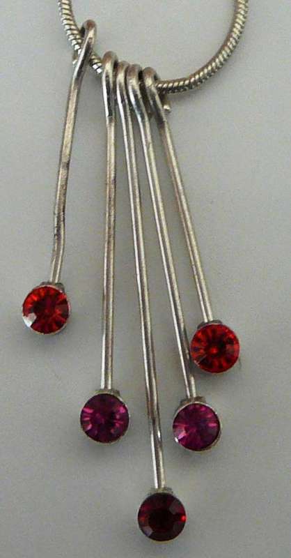 Shades of Pink 5 Hanging Stones Pendant