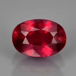0.88CT RUBY OVAL PIGEON BLOOD RED, SI1 Value: R12'570.00