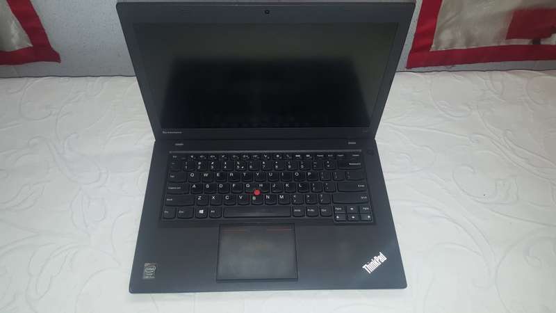 *EXCELLENT*Lenovo Thinkpad T440*FAST* Intel Core i5 - 4300U vPro *4GB*14" HD+ Notebook