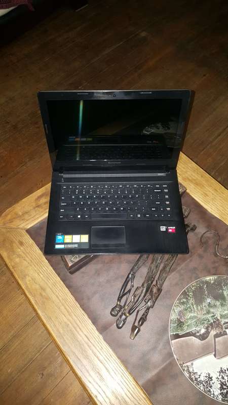 **GAMING SPEC**LENOVO G40*AMD QUAD A6-6310*4GB RAM**AMD RADEON R4 GRAPHICS**500GB HDD