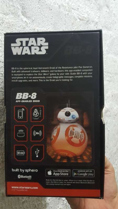****STARWARS BY SPHERO****THE BB-8 STARWARS DROID***FULLY INTERACTIVE