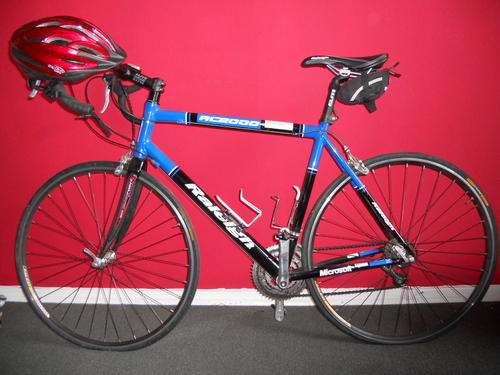 RALEIGH RC 2000 ROAD BIKE * VERY VERY GOOD CONDITION* DEFINITE BARGAIN !