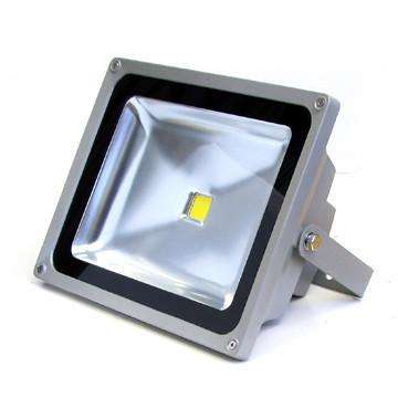 **6 On Auction** Energy Saving 50W LED Floodlight - 4000 Lumens!