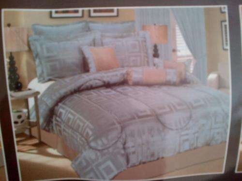Luxurious Polysilk 17PCS Grey Comforter Set