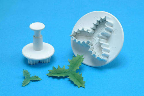 Veined 3 Leaf Holly Plunger Cutters - Set of 2