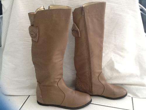 Ladies Knee-high Boots