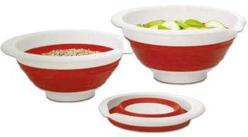 Set of 3 Collapsible Bowls!!