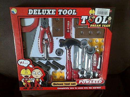 DELUXE TOOL SET
