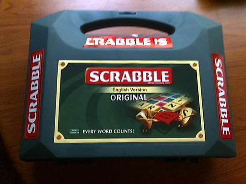 SCRABBLE BOARD GAME IN HARD CARRY CASE