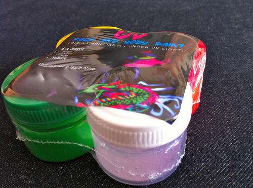 Lumo Body Paint - requires UV light to shine - 4 x 30ml pack