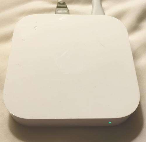 Apple Airport Express (2014, used)
