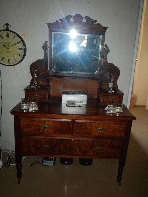 Art Noveau walnut and burr walnut dressing chest/table