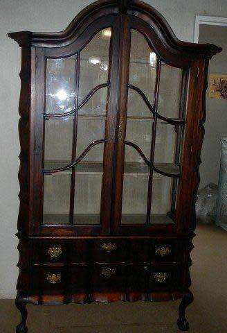 Antique Cape stinkwood display cabinet - length 1m, width 44cm, height 1.98cm. - Beautiful