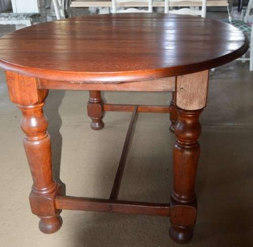 Vintage Teak 4 seater dining table - Length 1.4cm, width 1.04cm, height 76cm