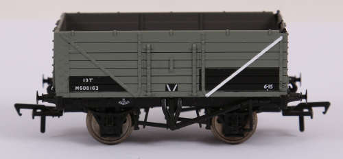 Bachmann 37-081A 7 Plank End Door Wagon BR Grey (Ref 133)