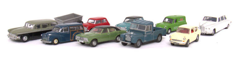 OO Gauge - Selection of Vehicles (9 cars & 1 trailer)