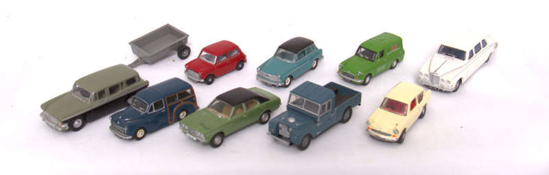 OO Gauge - Selection of Vehicles (9 cars & 1 trailer)