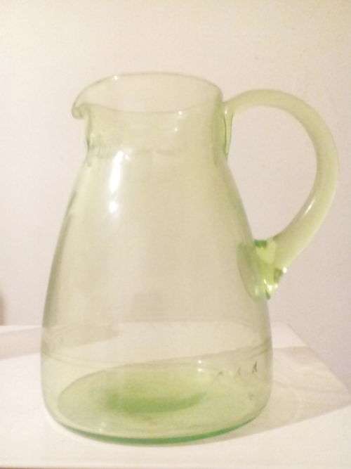 Vintage 1930s uranium glass large size jug.