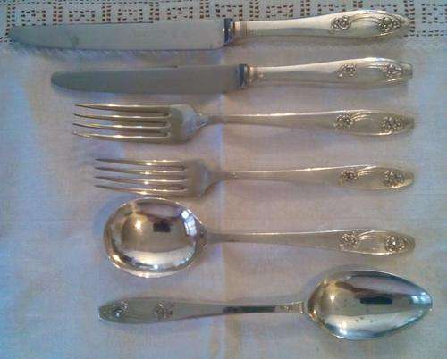 Priestley and Moore Super A1 silver plate 'Bouquet'  six items-complete place setting for one.
