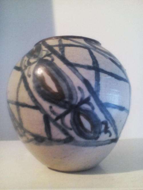 Extra special large Rorke's Drift  vase by respected potter, Dinah Molefe (1927-1983)