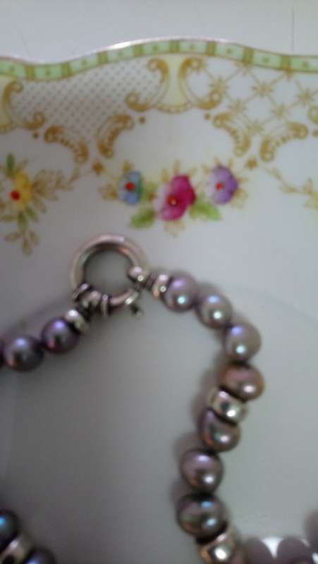 A lovely collection of beautiful silver jewellery