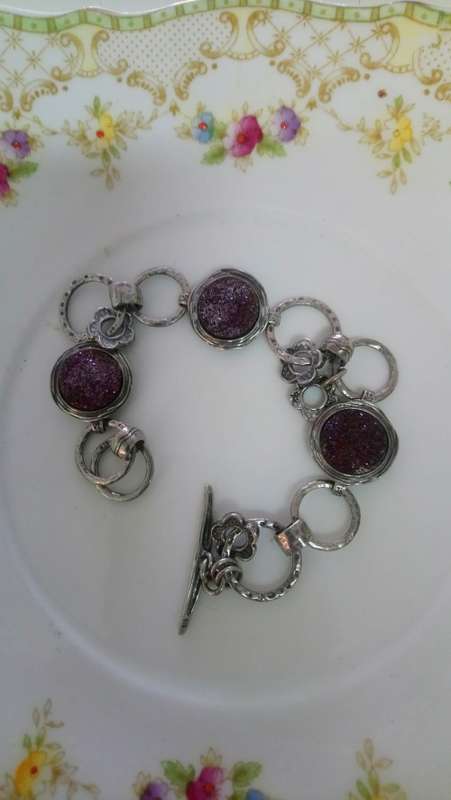 A lovely collection of beautiful silver jewellery