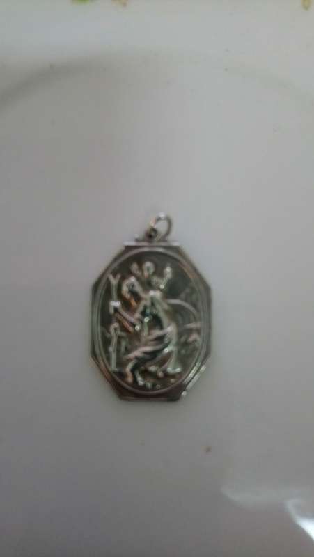 A lovely collection of beautiful silver jewellery