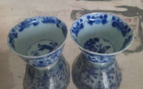 Pair Chinese tea bowls c1800