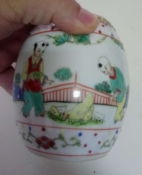 Handpainted Chinese ginger barrel