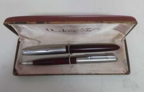 Vintage Parker 51 fountain pen and propelling pencil in branded case