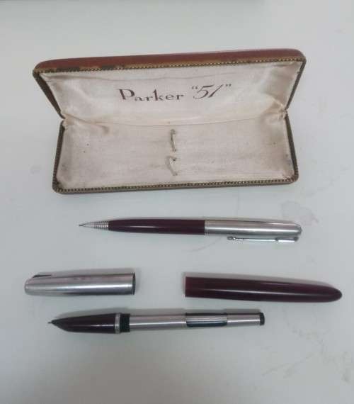 Vintage Parker 51 fountain pen and propelling pencil in branded case