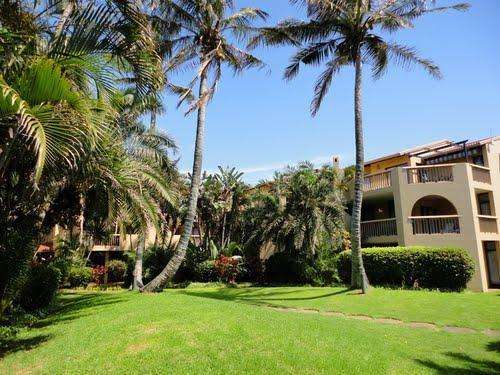 LA LUCIA SANDS