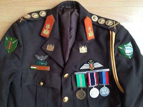 SCARCE TRANSKEI TUNIC + INSIGNIA + MEDALS to MATANZIMA !