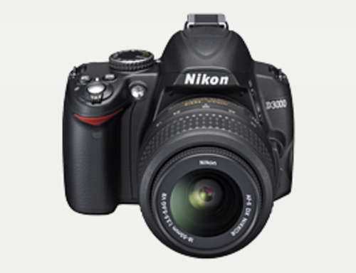 Nikon D3000 bundle (Incl 2 lenses and a camera bag).
