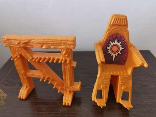 Masters of the Universe Castle Grayskull parts