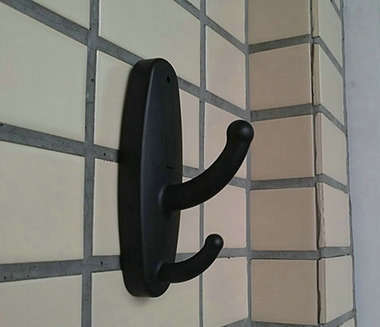CLOTHES HANGER SPY CAMERA