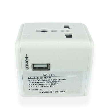 UNIVERSAL TRAVEL ADAPTER