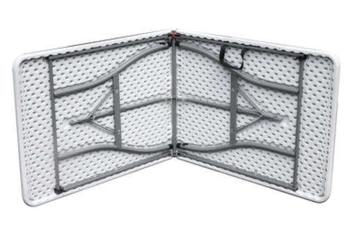 OUTDOOR/INDOOR MULTI-USE MOULDED FOLDING TABLE