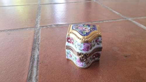 Limoges trinket box
